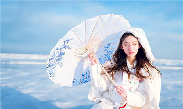 丰满试管代怀生子多少钱一个？助孕之路的费用分析与方案选择