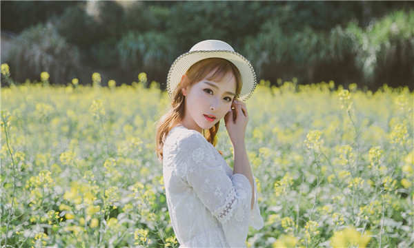 丰满标题：想找个女人帮忙生孩子的有效解决方案，助您圆梦家庭